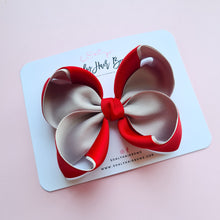 Cargar imagen en el visor de la galería, Boutique torcido